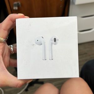 Airpods